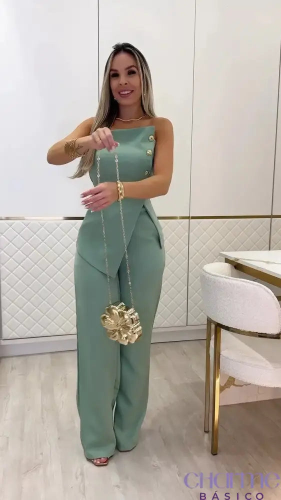 Conjunto Belle Époque – Elegância Sofisticada para Momentos Memoráveis